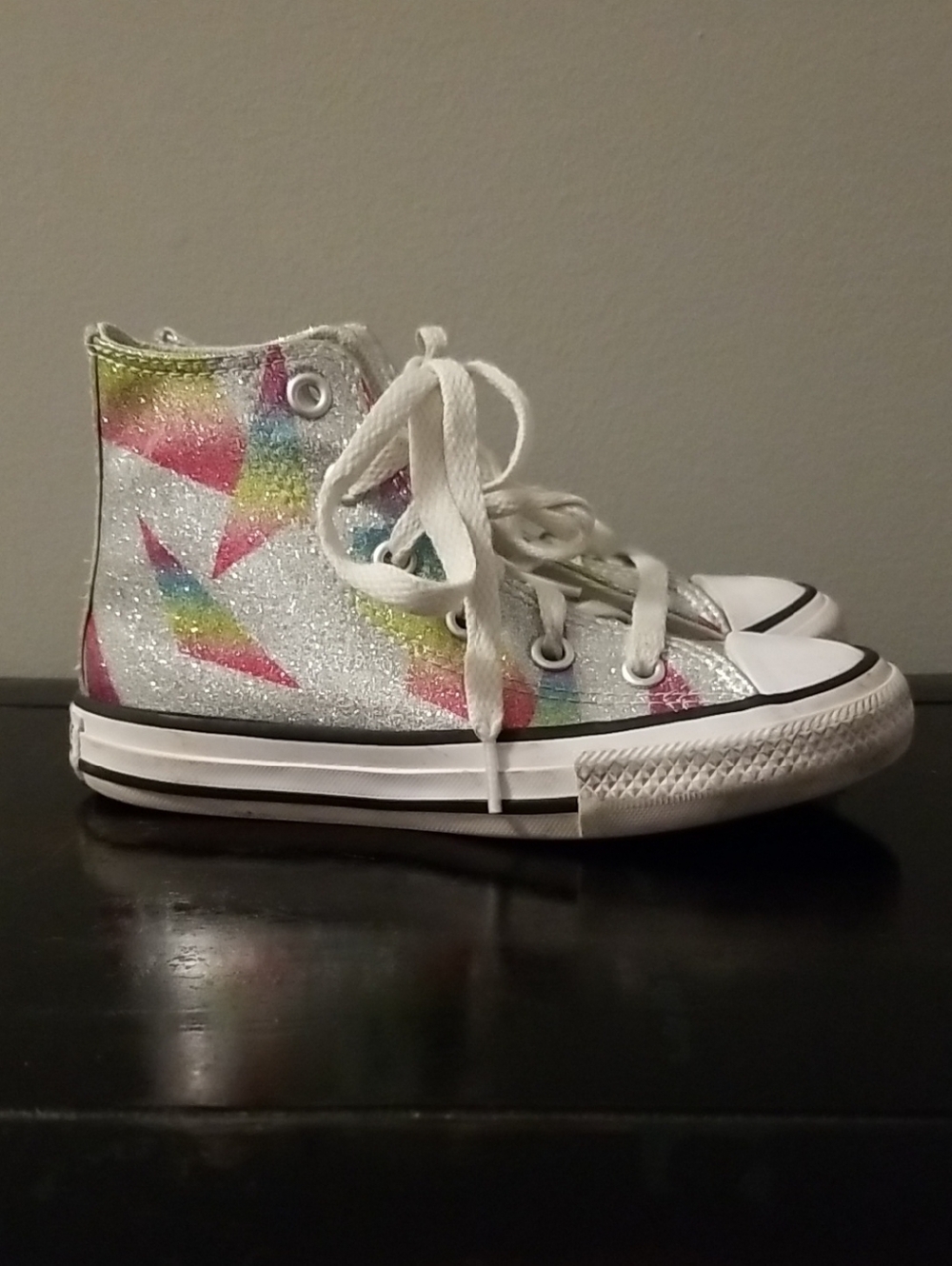 Converse Kids Glitter High-Top Sneakers in White with Rainbow Accents Girl 11